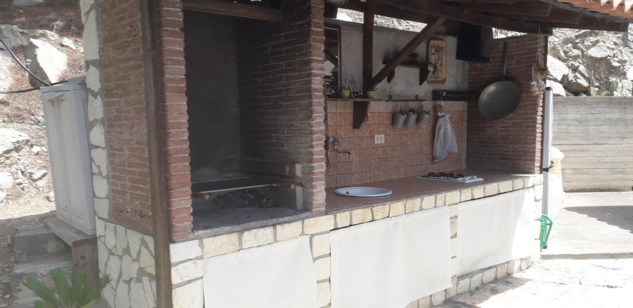 "San Placido Green House" Villa Con Piscina Castel di Iudica ภายนอก รูปภาพ