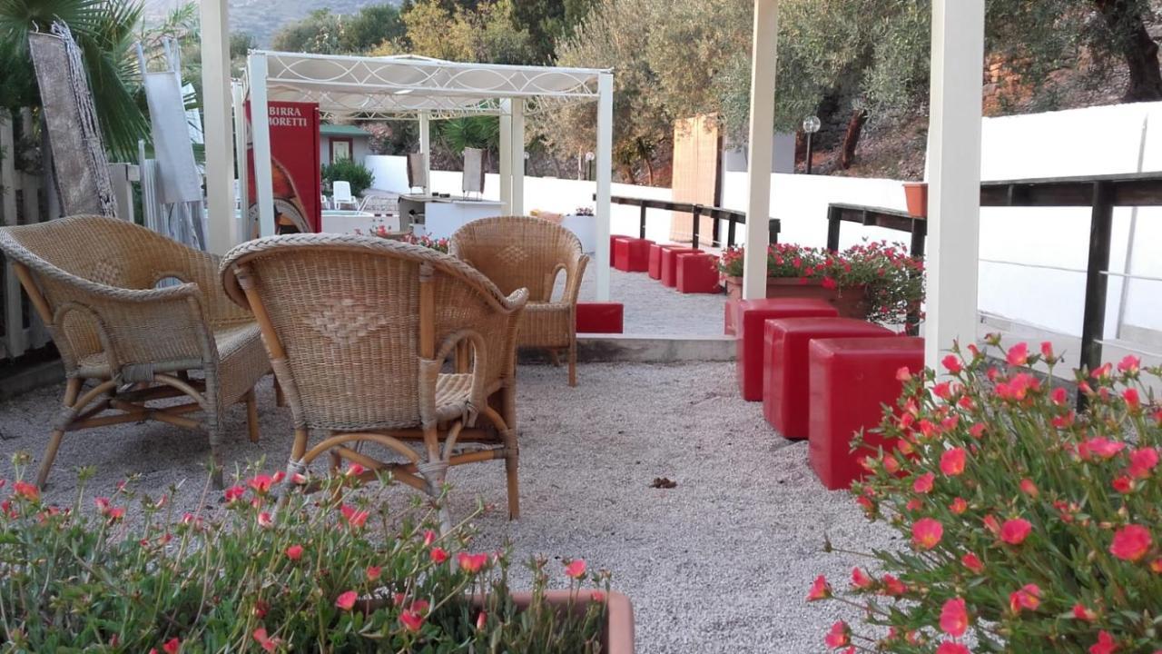 "San Placido Green House" Villa Con Piscina Castel di Iudica ภายนอก รูปภาพ